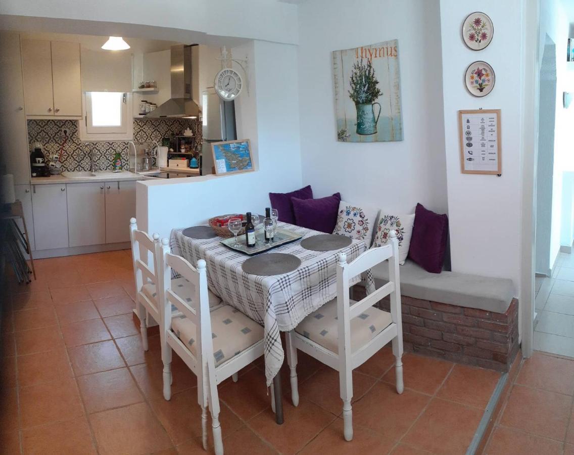 Villa Tillia Panormos  Buitenkant foto