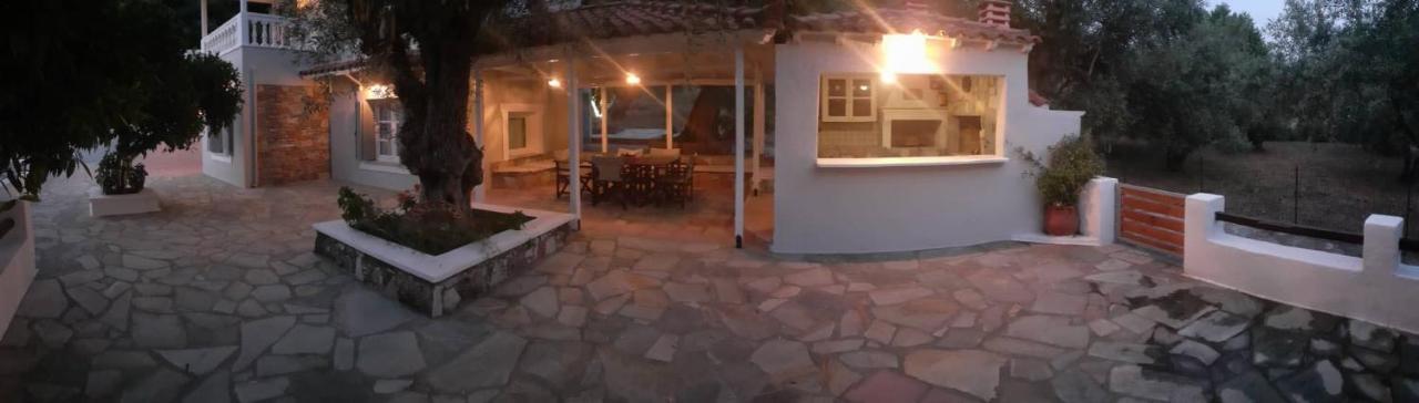 Villa Tillia Panormos  Buitenkant foto