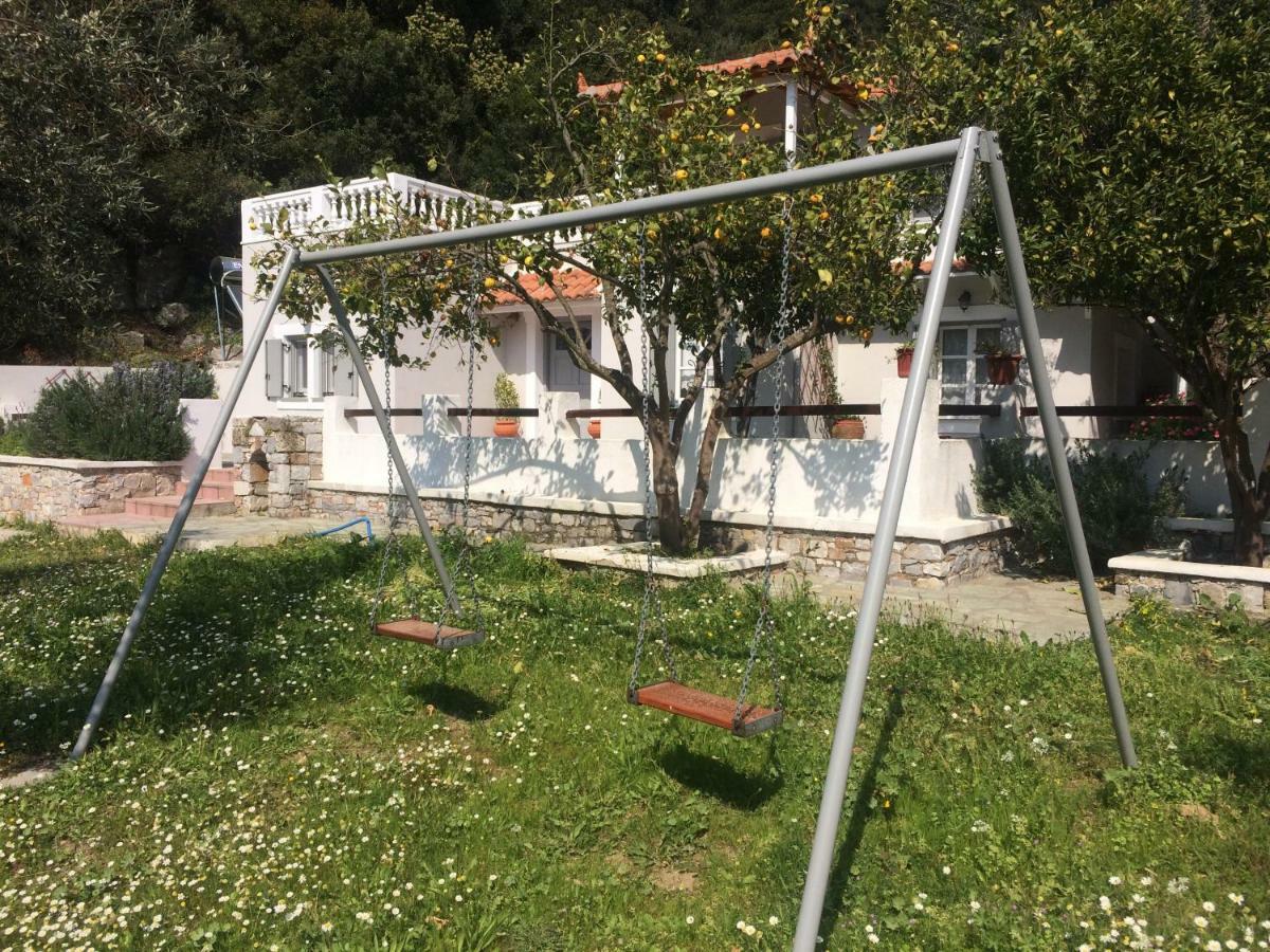 Villa Tillia Panormos  Buitenkant foto