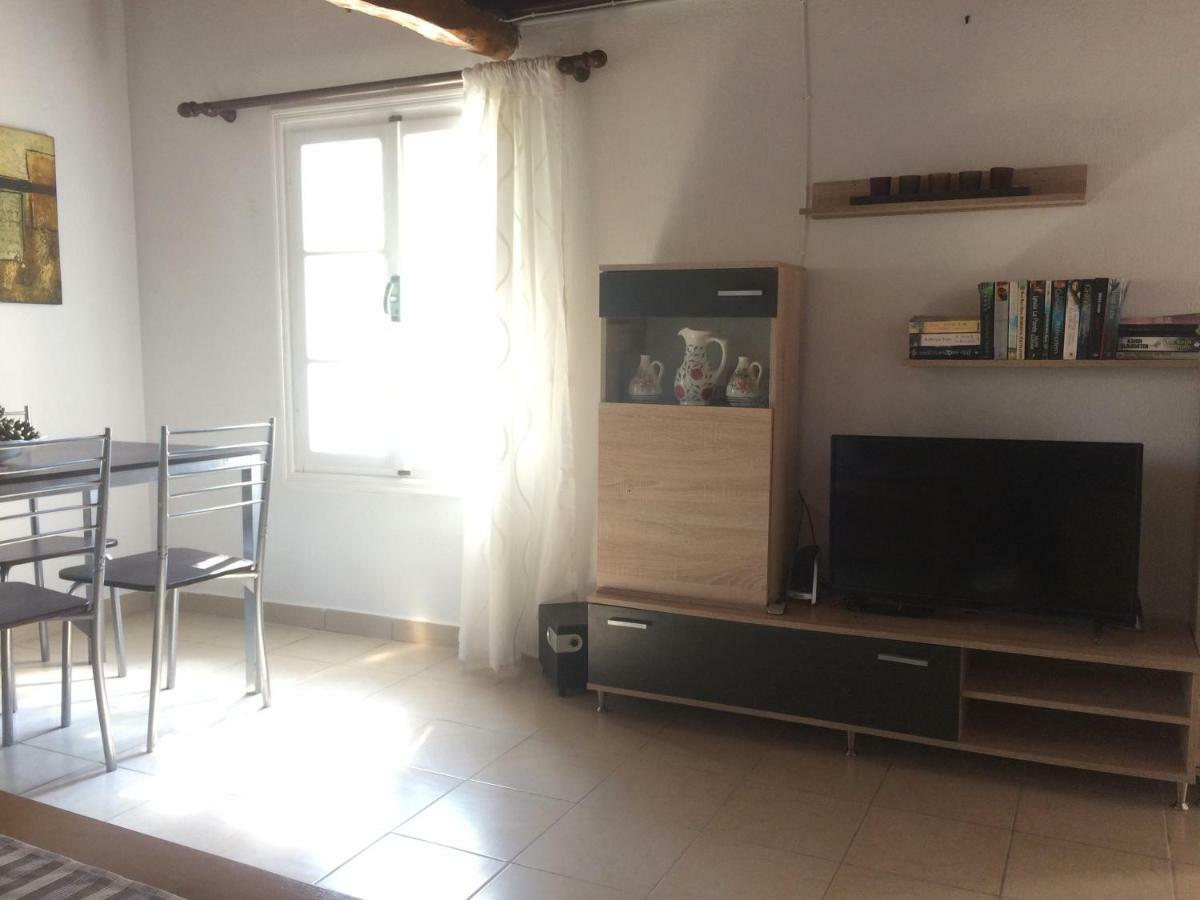 Villa Tillia Panormos  Buitenkant foto
