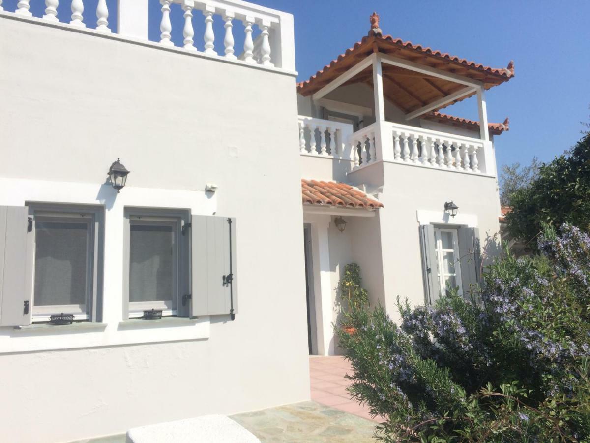 Villa Tillia Panormos  Buitenkant foto